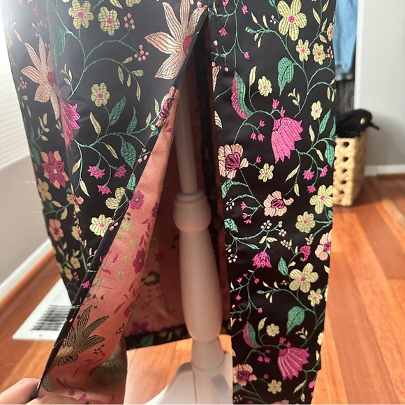 Lulu’s Make A Move Satin Floral Jacqard Dress - Picture 6 of 6